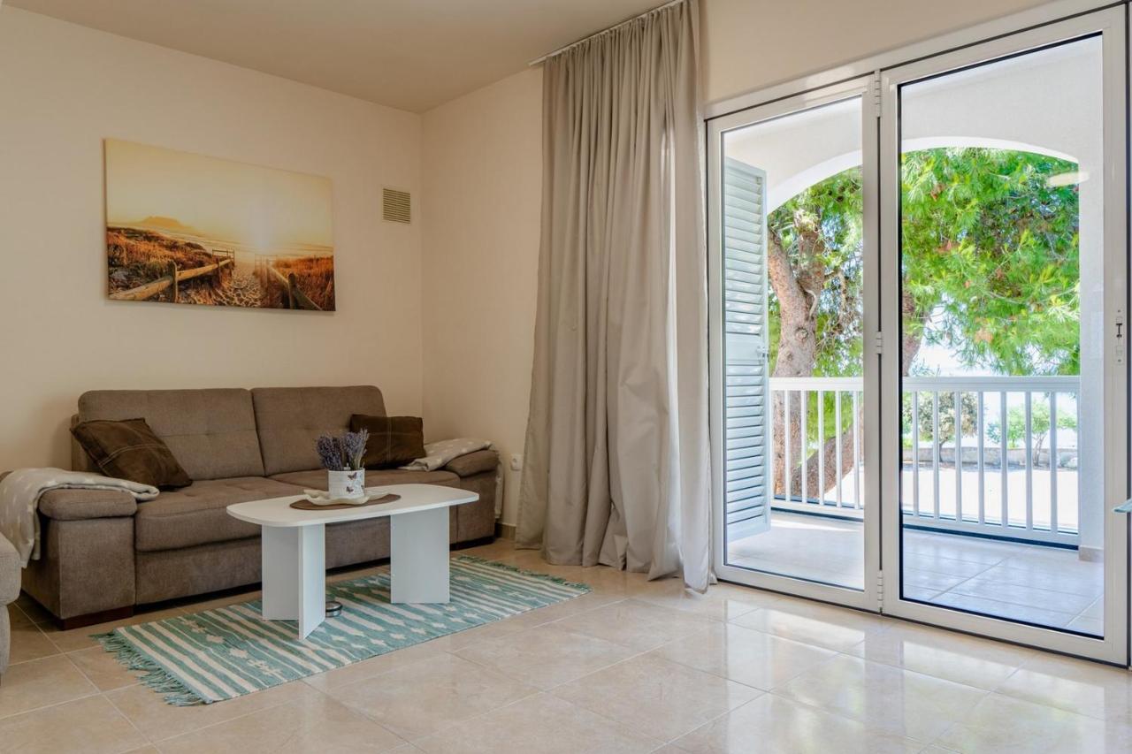 Apartments Sum Mora Вир Екстериор снимка
